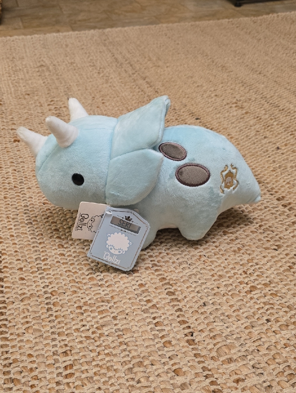 Bellzi Seri The Triceratops Plush